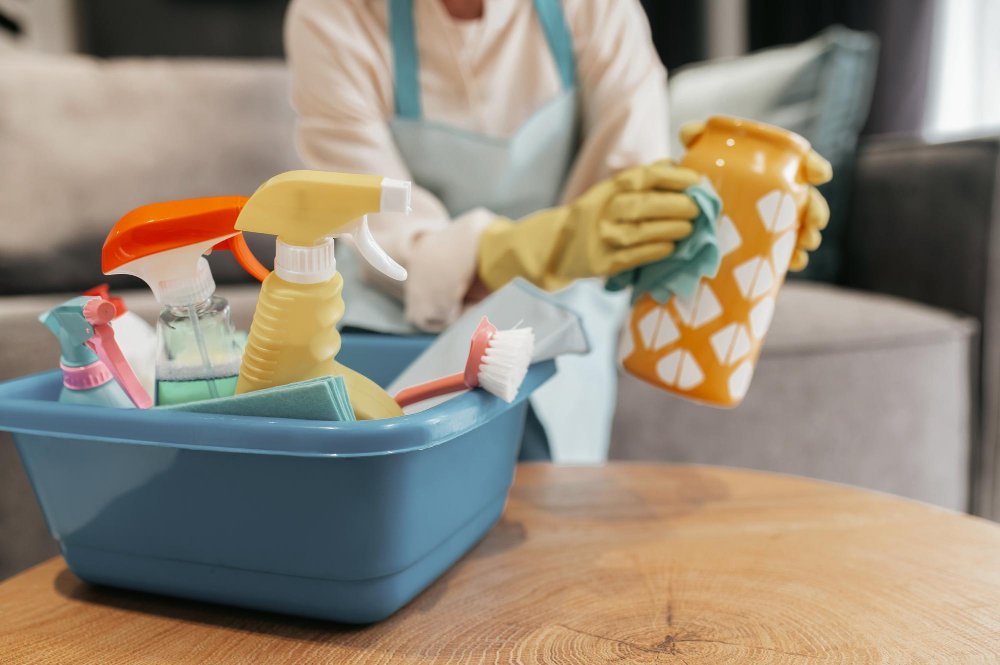 movein-moveout-cleaning-img
